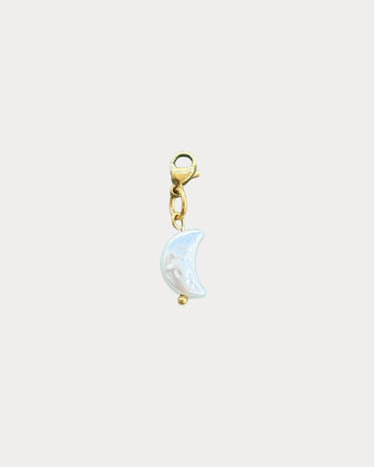 Charm Luna Perlada 🌙✨
