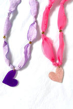 Collar corazón de melón