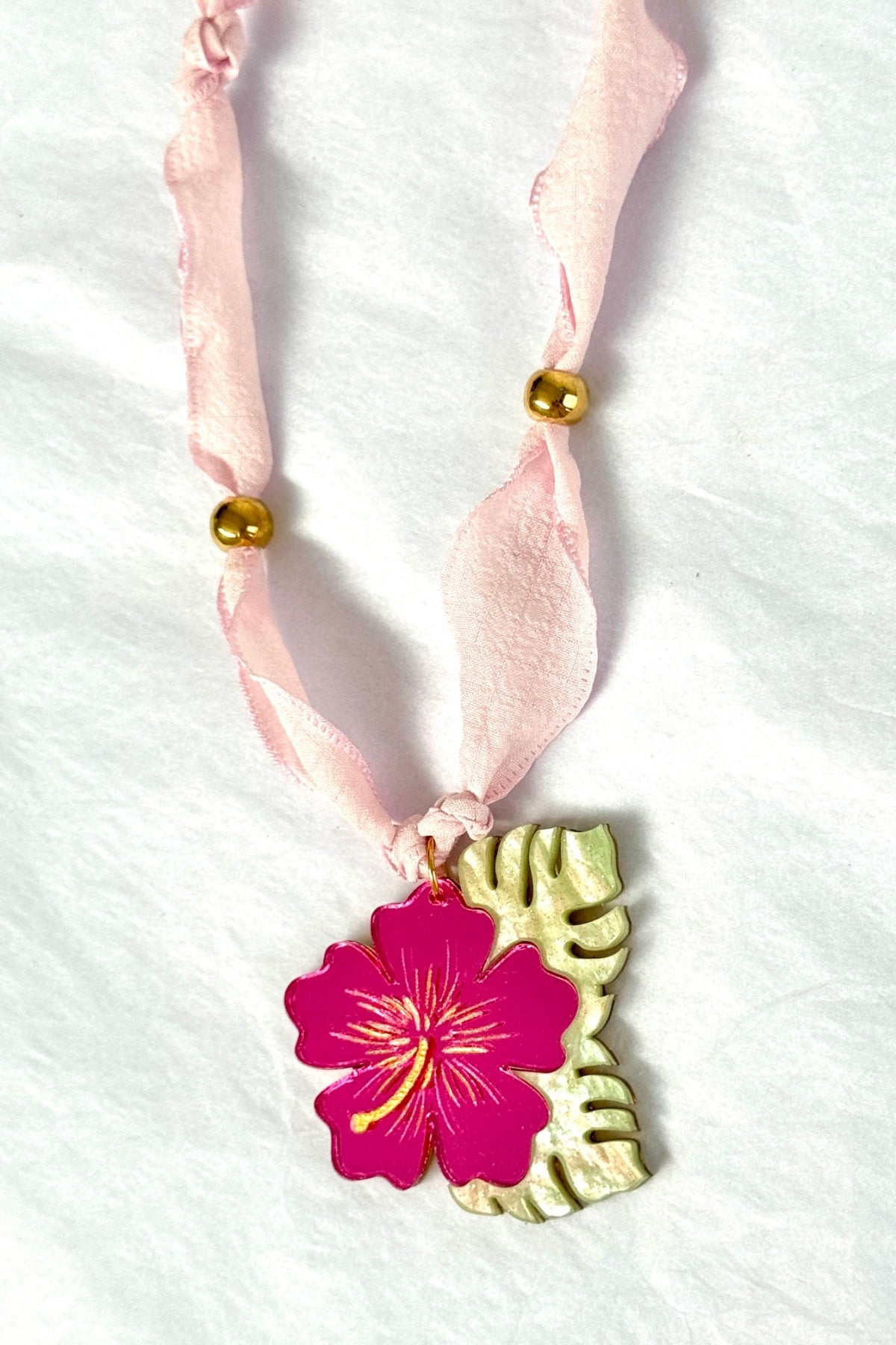 Collar Tropic Edición limitada