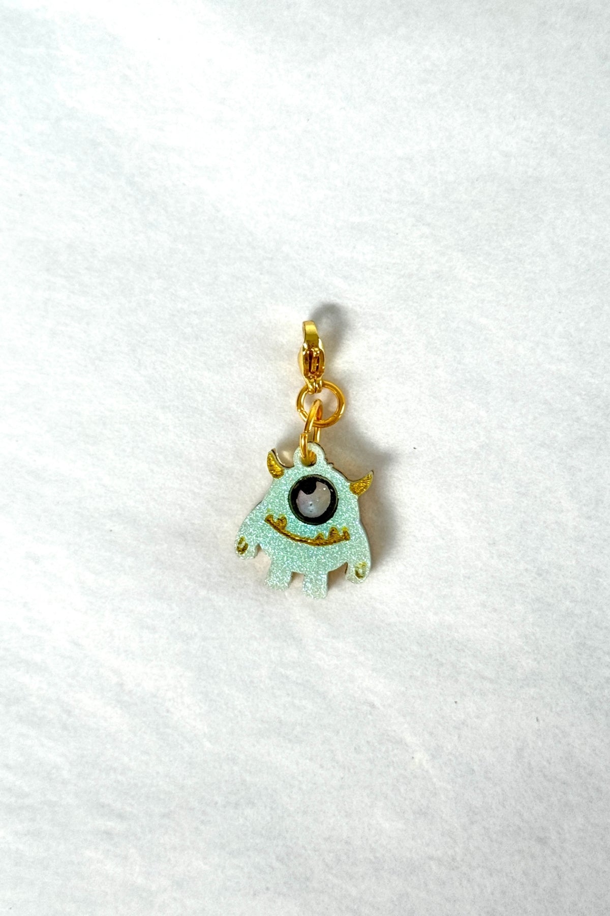 👾 Monstruitos – Amor sin condiciones