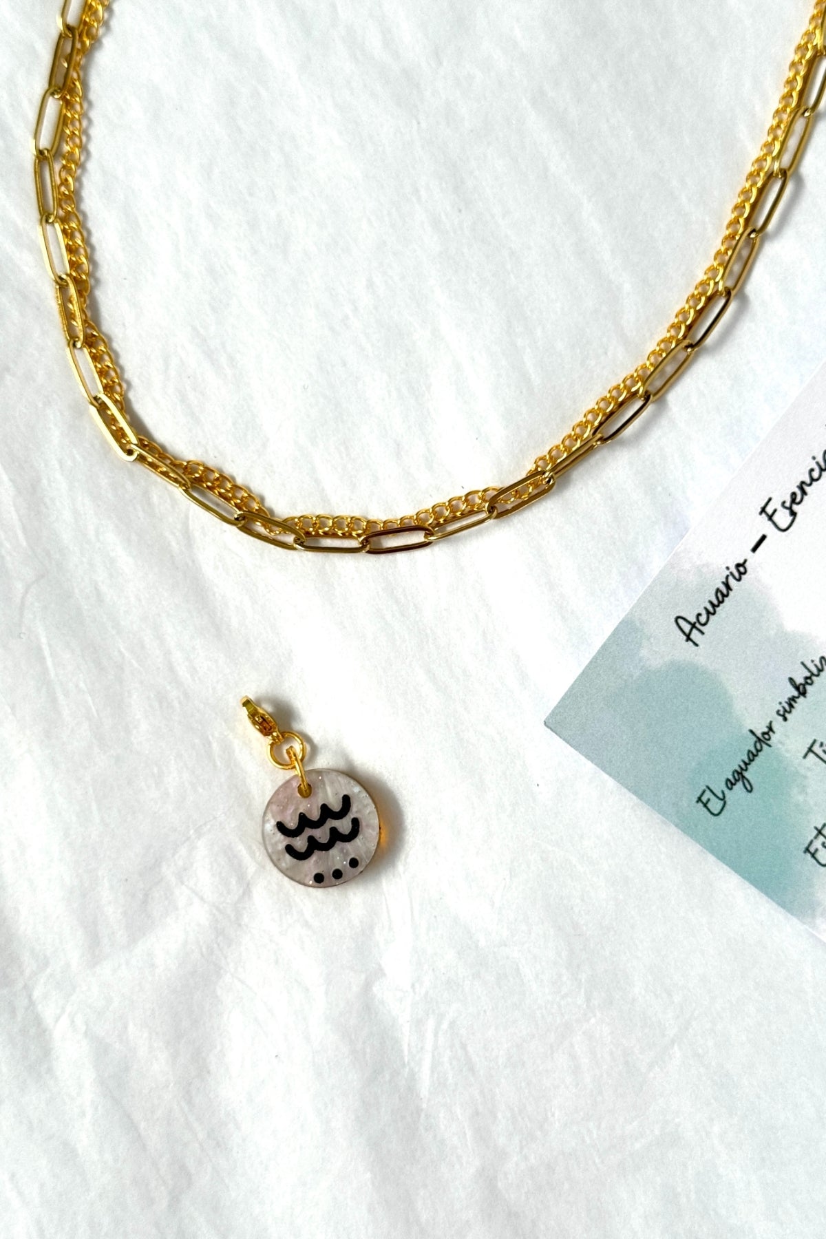 ♒ Acuario – Mente libre