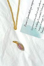 🪶 Pluma – Serenidad que inspira