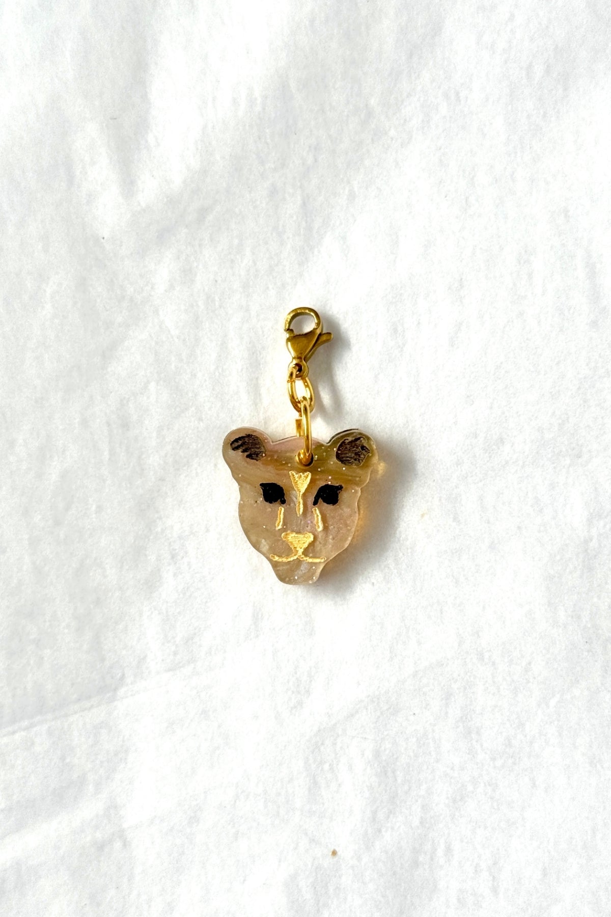 🦁 Leona – Valentía y protección