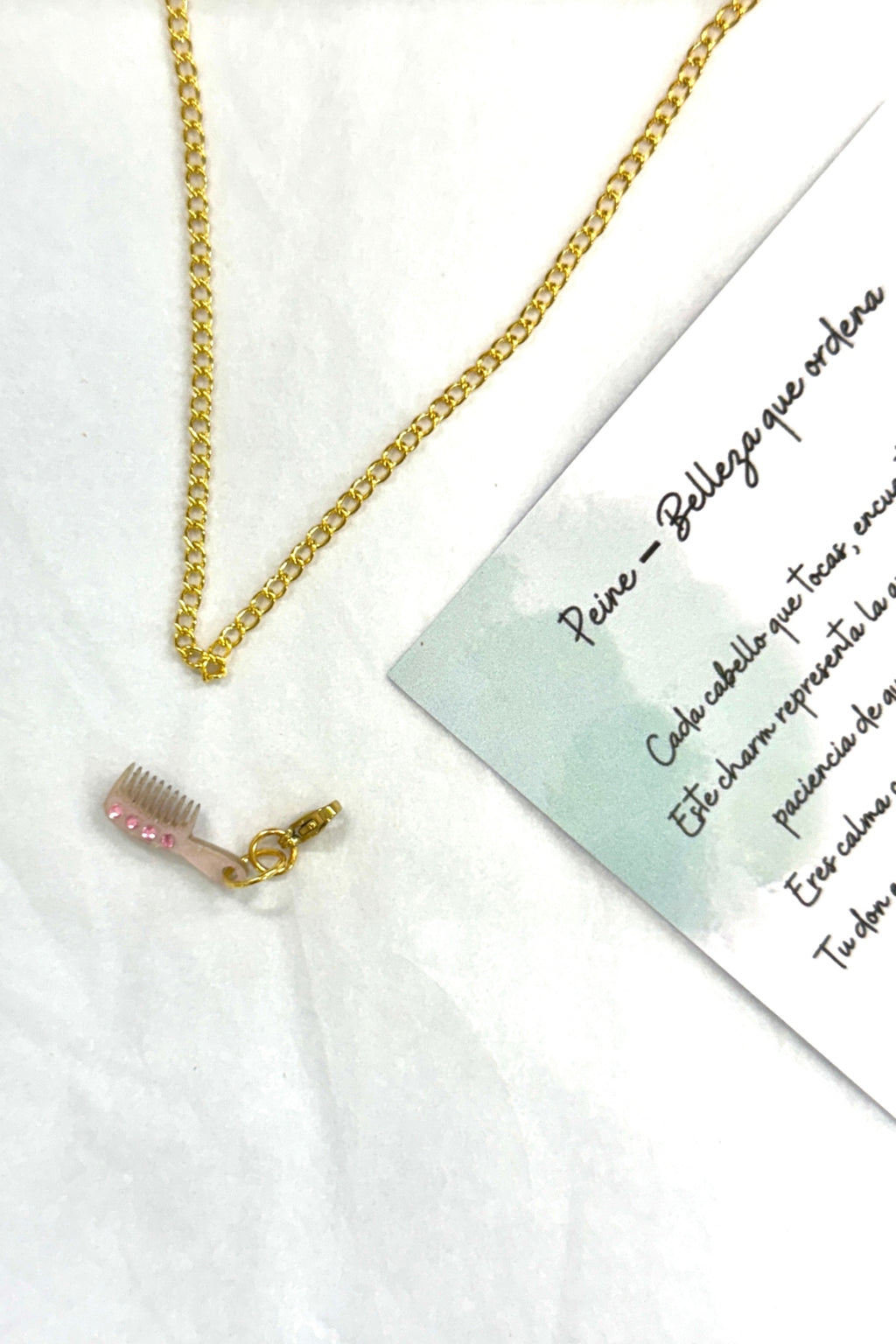 💇 Peine – Belleza que ordena