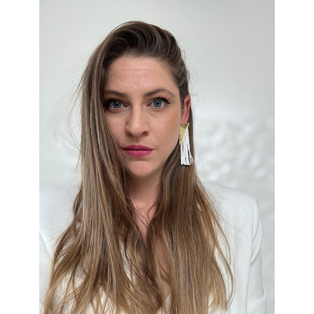 Pendientes de metacrilato ligero con colores vibrantes, colección Wow de TaRo Joyas, accesorios originales y divertidos para elevar tu look de fin de semana o diario.