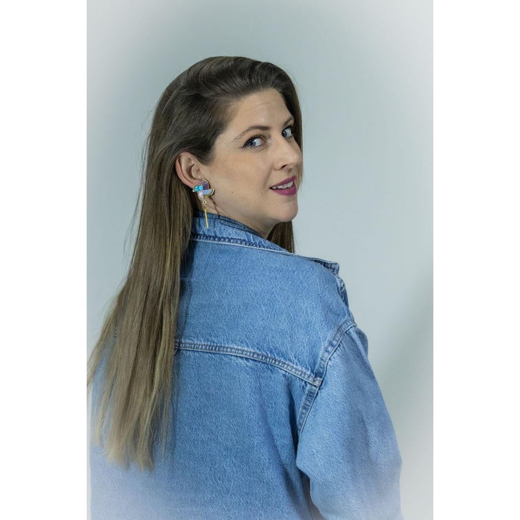 Pendientes TaRo Joyas de metacrilato ligero con diseño de molinillo de viento colorido, colección Bonhomía, para un look alegre y divertido.