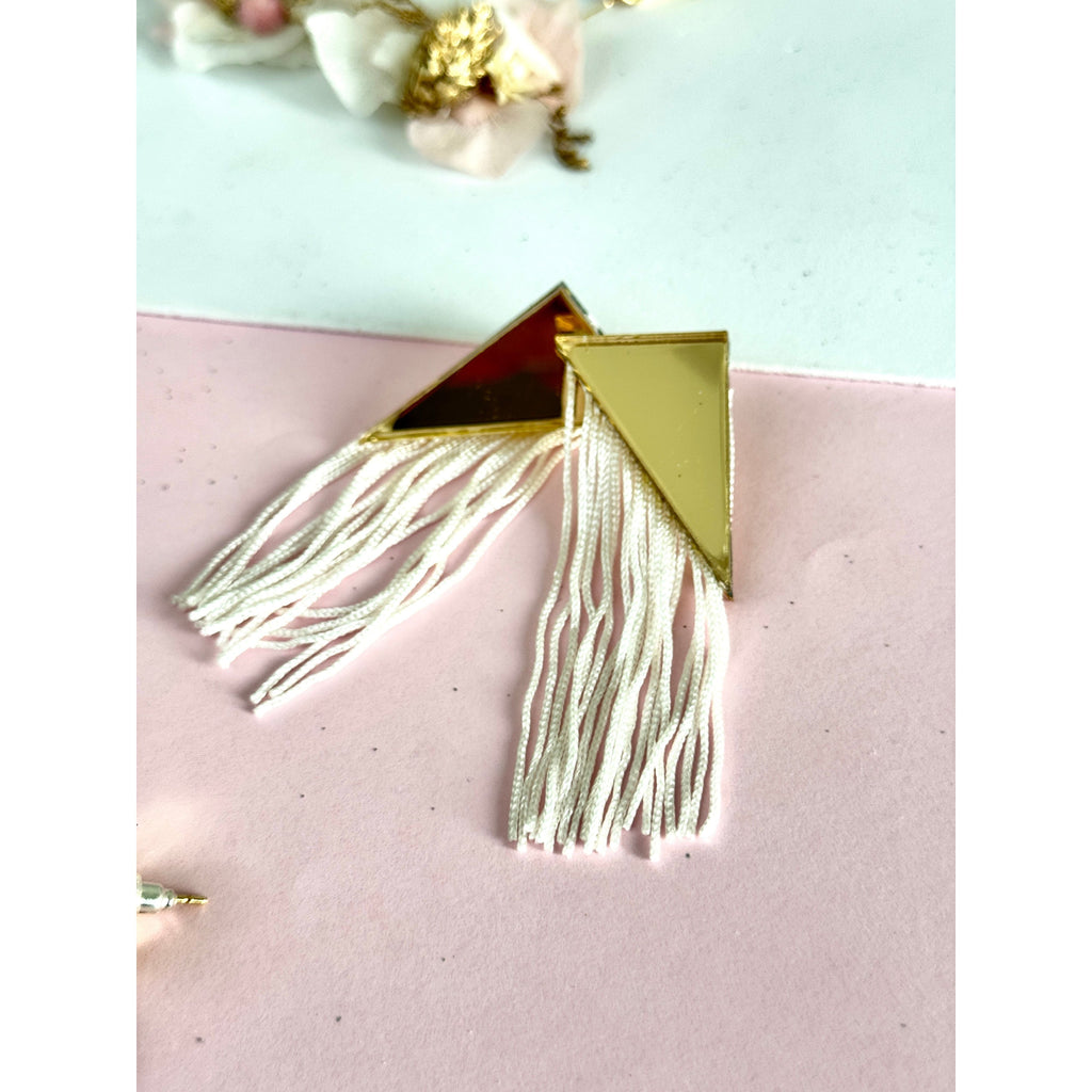 Pendientes de metacrilato ligero con colores vibrantes, colección Wow de TaRo Joyas, accesorios originales y divertidos para elevar tu look de fin de semana o diario.