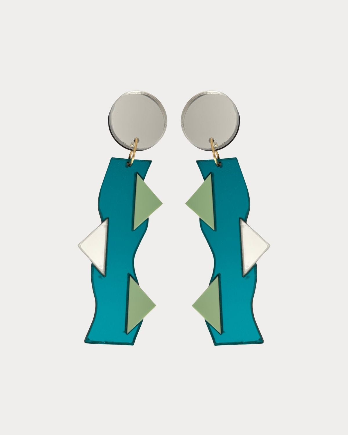 pendientes sisu taro con diferentes formas geométricas de colores con tamaño maxi para las más atrevidas